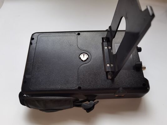 Portable ultrasonic flaw detector FD560