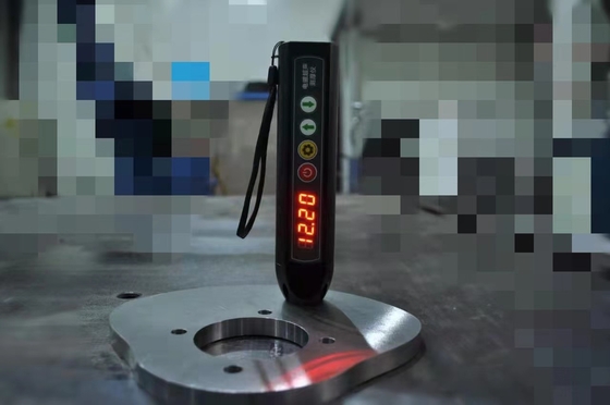 Hand Type Electromagnetic Ultrasonic Metal Thickness Gauge Tg-14