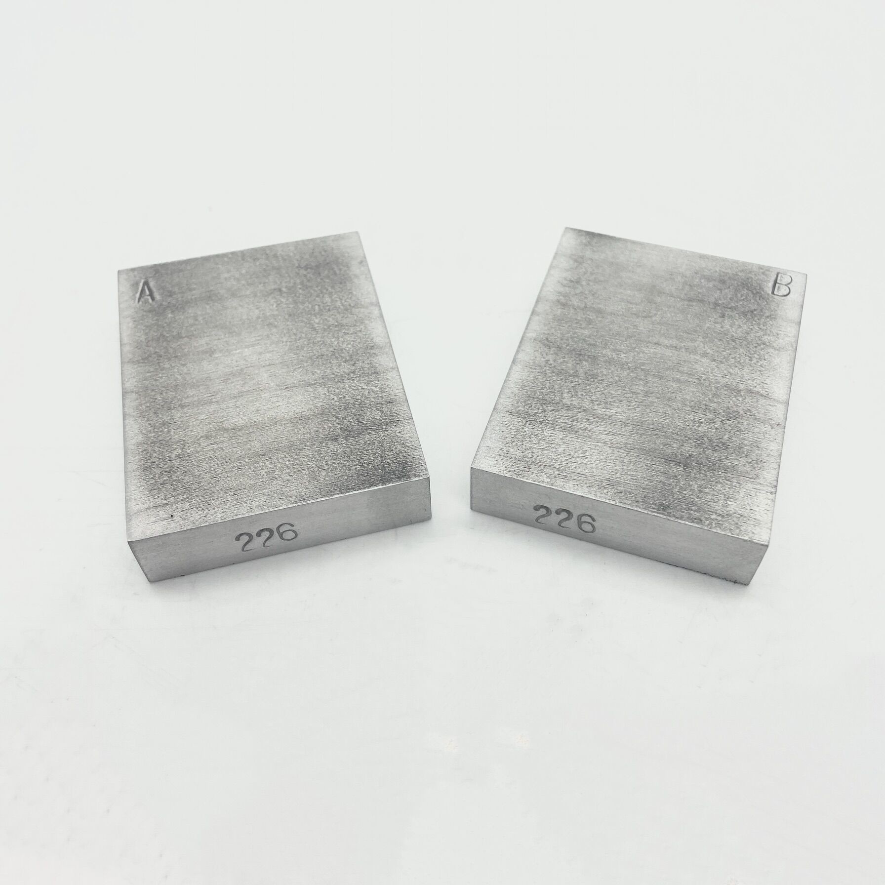 YM-A Penetration Comparison Test Block for Sensitivity Calibration ...